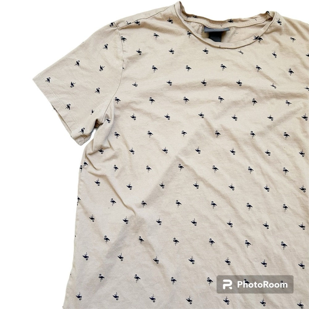 H&M Men’s Flamingo Shirt 100% cotton size M BUNDLE AND SAVE